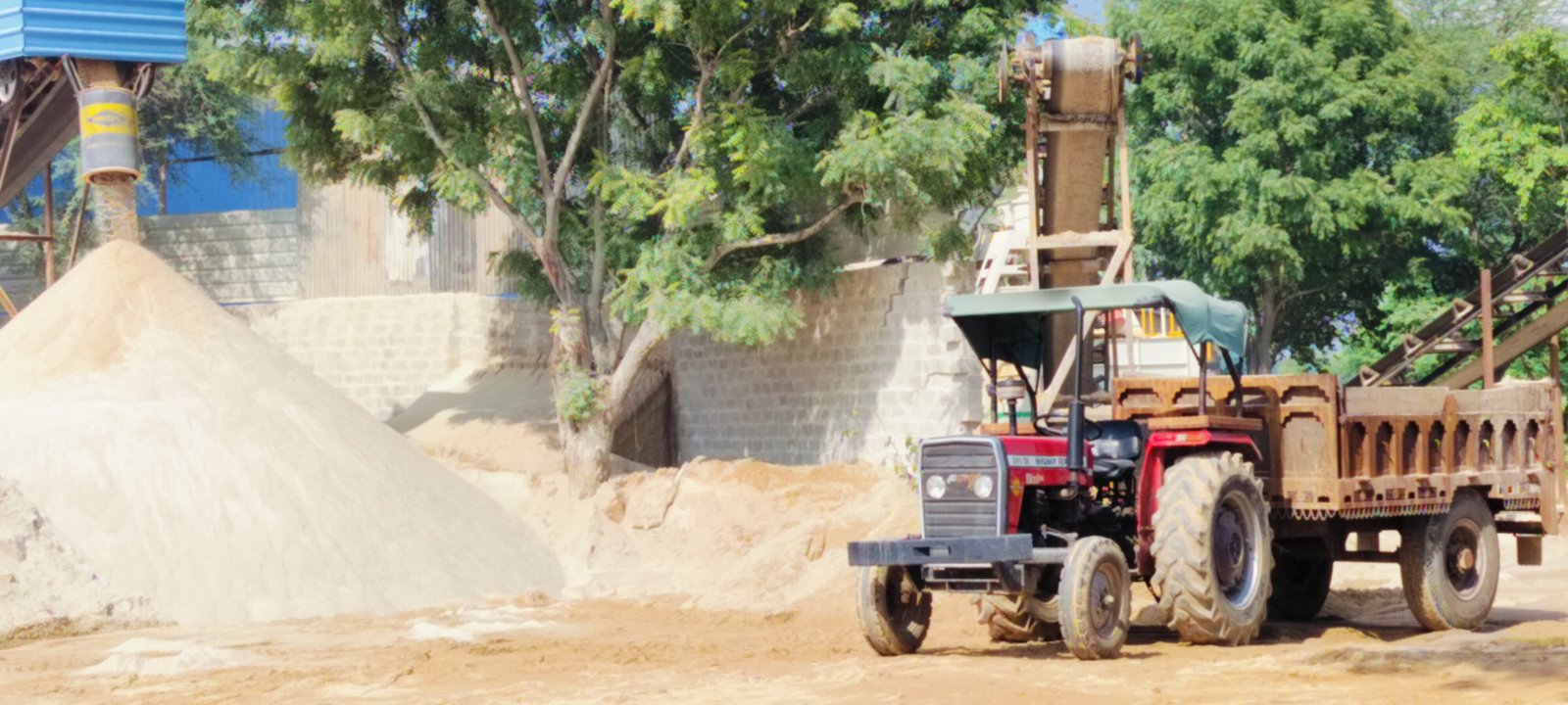 Mobile Screen for Munisipal Solid Waste Management